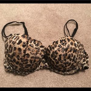 Victoria’s Secret PINK cheetah pushup date bra-34C